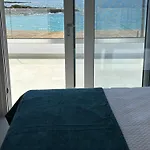 Βίλα White Three Bedroom