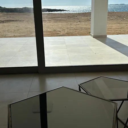 Villa White