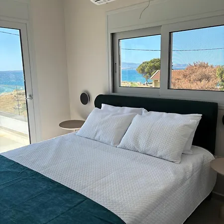 Villa White