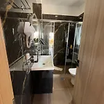White Three Bedroom Вилла