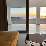 White Three Bedroom Вилла