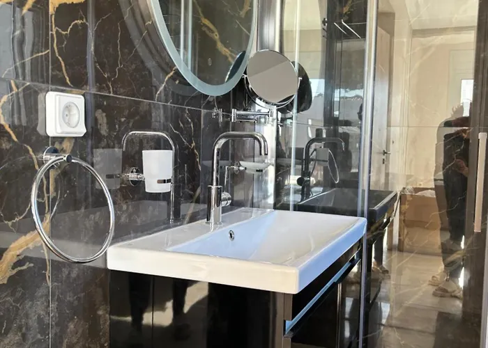 Villa White Three Bedroom