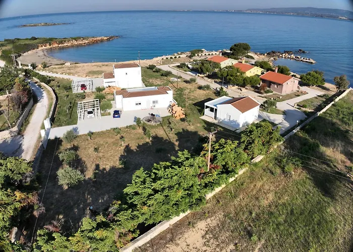 White Three Bedroom * Minia